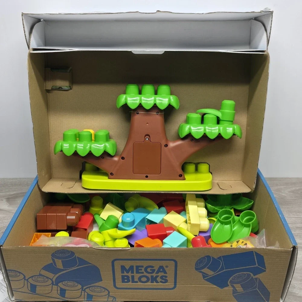 Mega Bloks - 2019 Jungle Treehouse Band - Building Blocks Toy Set 60 pcs Ages 1+